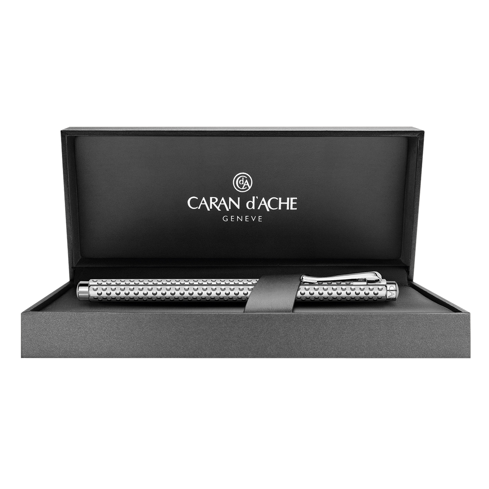 Caran d'Ache Ecridor Golf Palladium Plated Fountain Pen (Medium Nib) 958.516 - Image 4